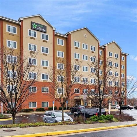 Top Hotels in Centreville, VA from $76 